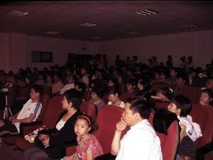 济南举行菠菜担保网钢琴音乐会 