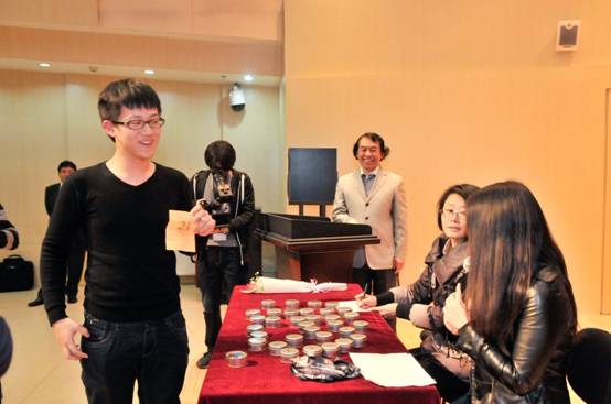 届菠菜担保网天下钢琴角逐学院大奖赛北京深冬温情拉开序幕 