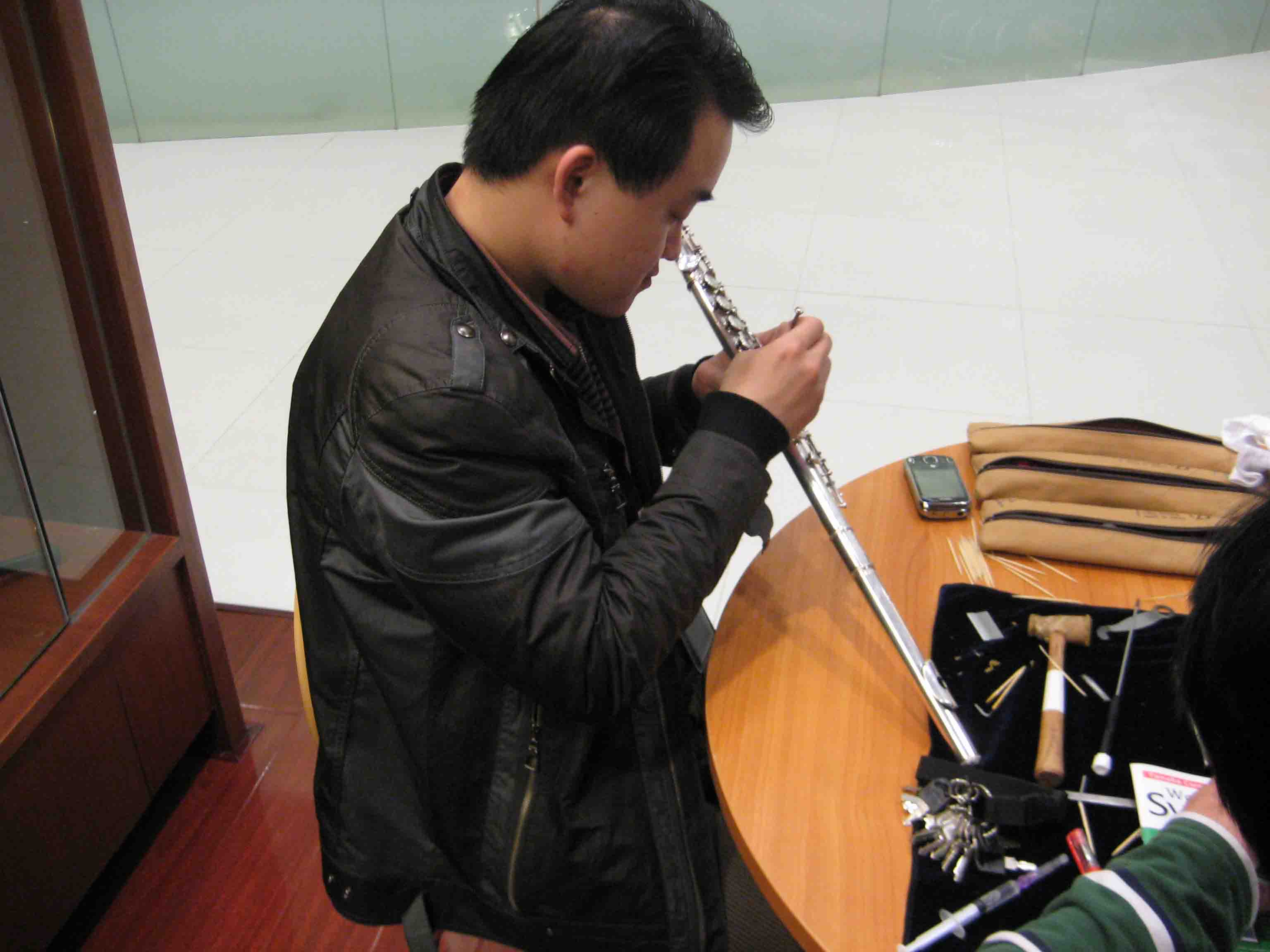 上海Academy长笛乐团新成员审核在菠菜担保网 EGG HALL举行 