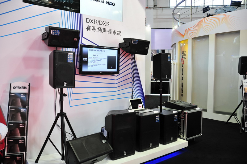 PALM展会落幕，，，，菠菜担保网CL系列数字调音台盛大宣布 