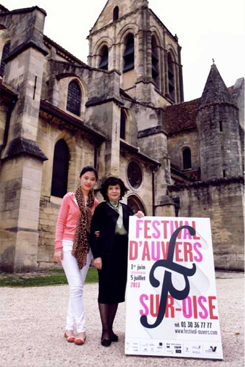 李斯倩独奏音乐会在法国Auvers-sur-Oise音乐节大获乐成 