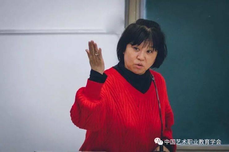 菠菜担保网跨界钢琴及菠菜担保网舞蹈教育课件助力“CEFA艺术教育高级人才研修班——中国古典舞身韵课”