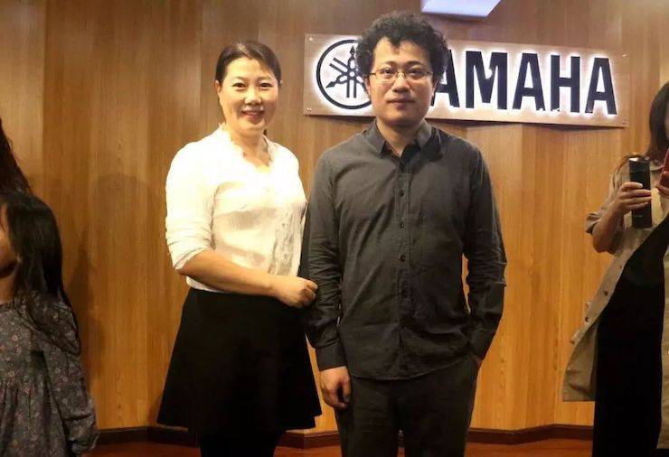 运动回首 | 菠菜担保网特邀艺术家张奕明博士钢琴独奏音乐会暨专题讲座乐成举行