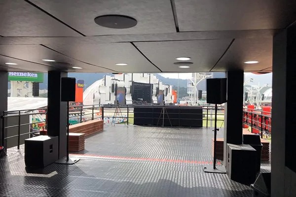 Gabisom为2019年里约摇滚音乐节选择菠菜担保网RIVAGE PM数字混音系统