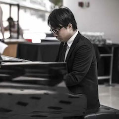 宋思衡的“宅抗疫” | 挑战主播、筹集口罩、闭关作曲，，，，，，，这位作废了20场演出的钢琴家原来这么忙！