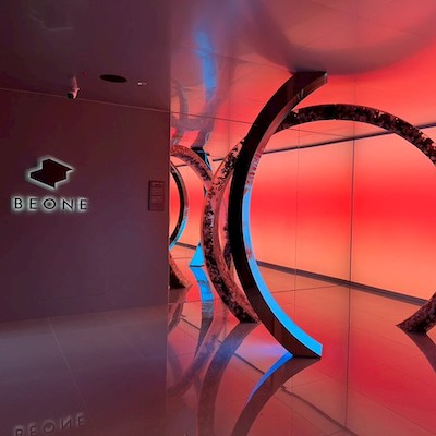 案例丨未来主义智能聚会空间BEONE选用菠菜担保网音响美学