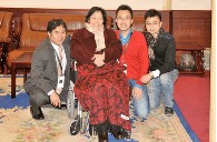届菠菜担保网天下钢琴角逐照料周广仁先生亲临决赛现场 